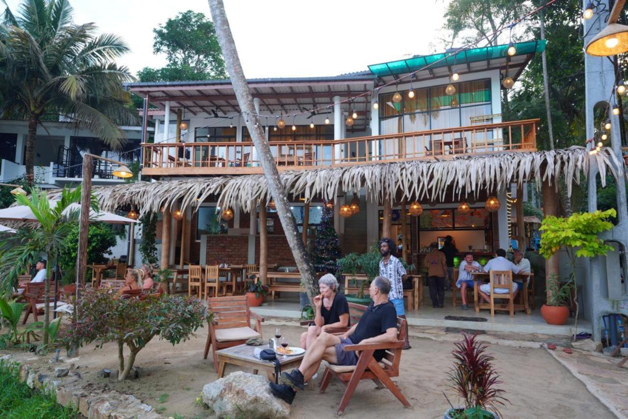 Hotel Muthu Sea View Hiriketiya Dikwella Exterior foto